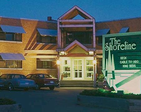The Shoreline Inn グランド・マレー エクステリア 写真